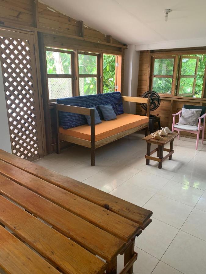 Hostal Casaluna San Andres Экстерьер фото