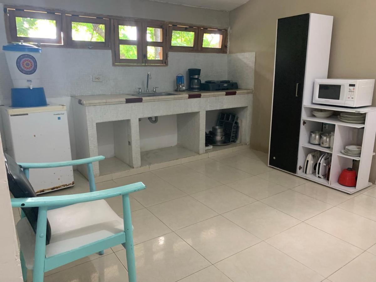 Hostal Casaluna San Andres Экстерьер фото