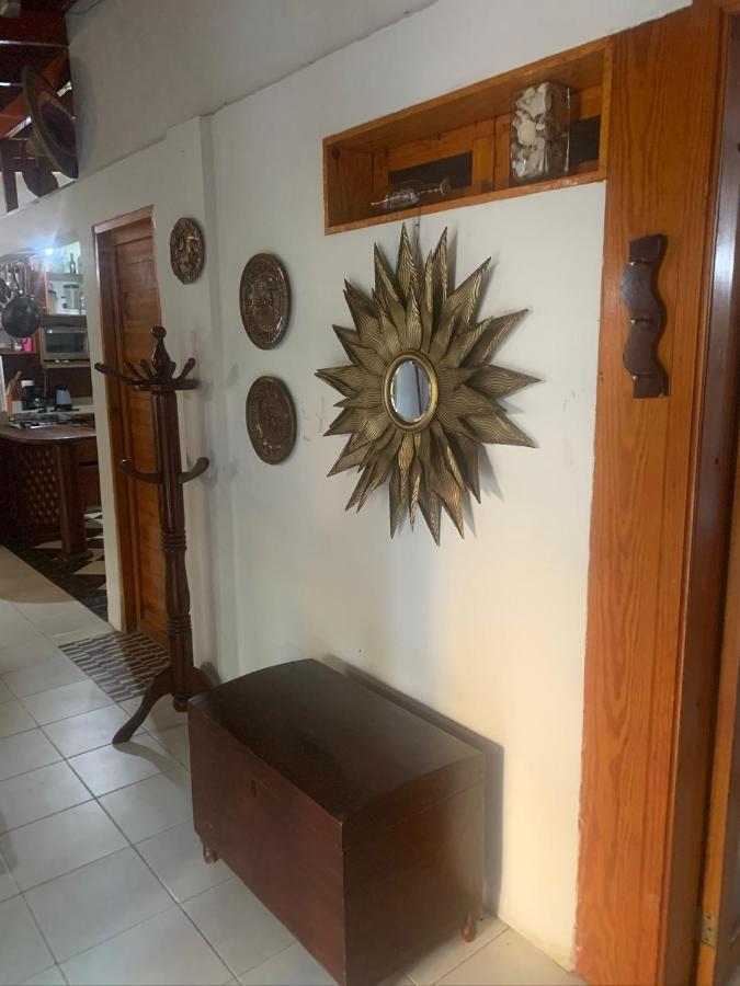 Hostal Casaluna San Andres Экстерьер фото